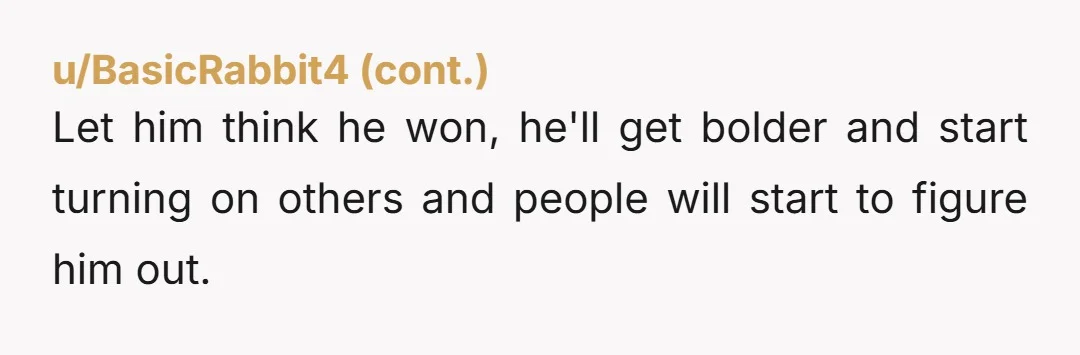 u/NHFNCFRE
He's a man, you're a woman, clearly you were in the wrong by challenging him /s.