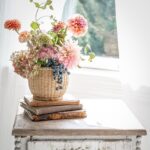 Most Viral Flower Wallpapers to Blossom Your iPhone 16’s Look