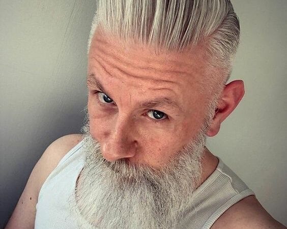 19 Ideas Stylish Haircuts for Men Over 50: Embrace Grey with Elegance and Edge