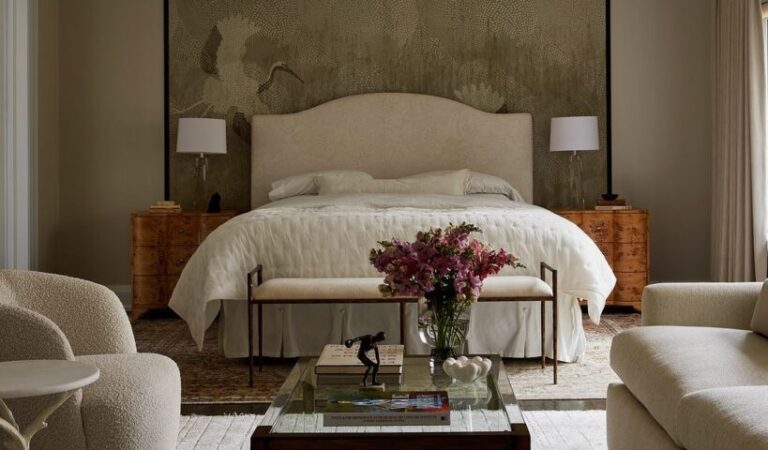 19 Stunning Modern Bedroom Ideas For a Fresh and Clean Look