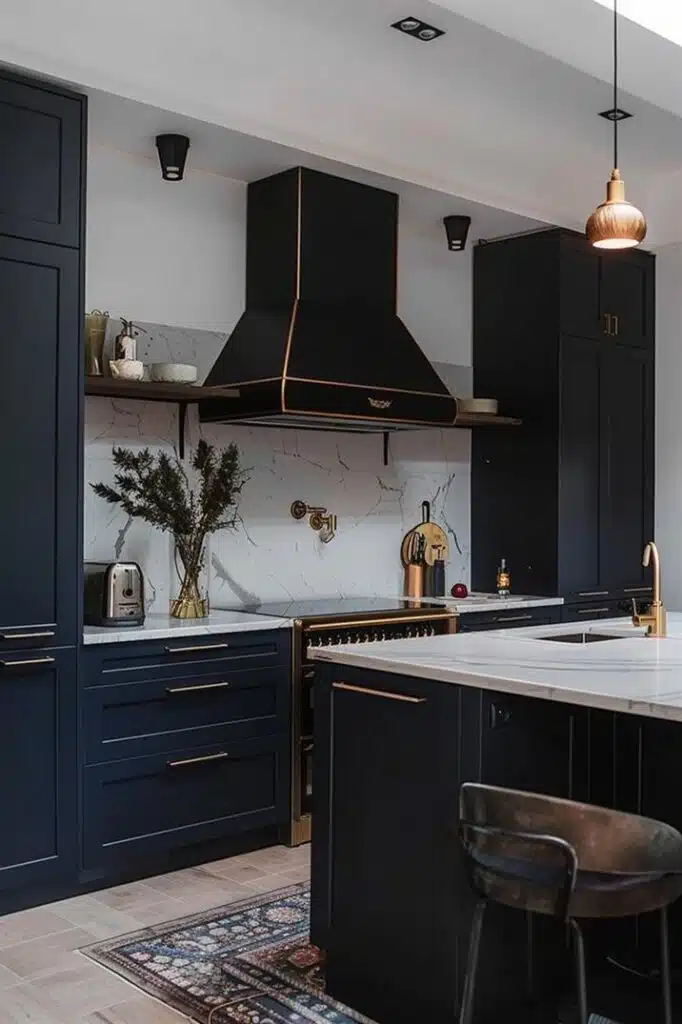 Black Kitchen Ideas