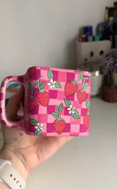 Flowers and strawberries mug