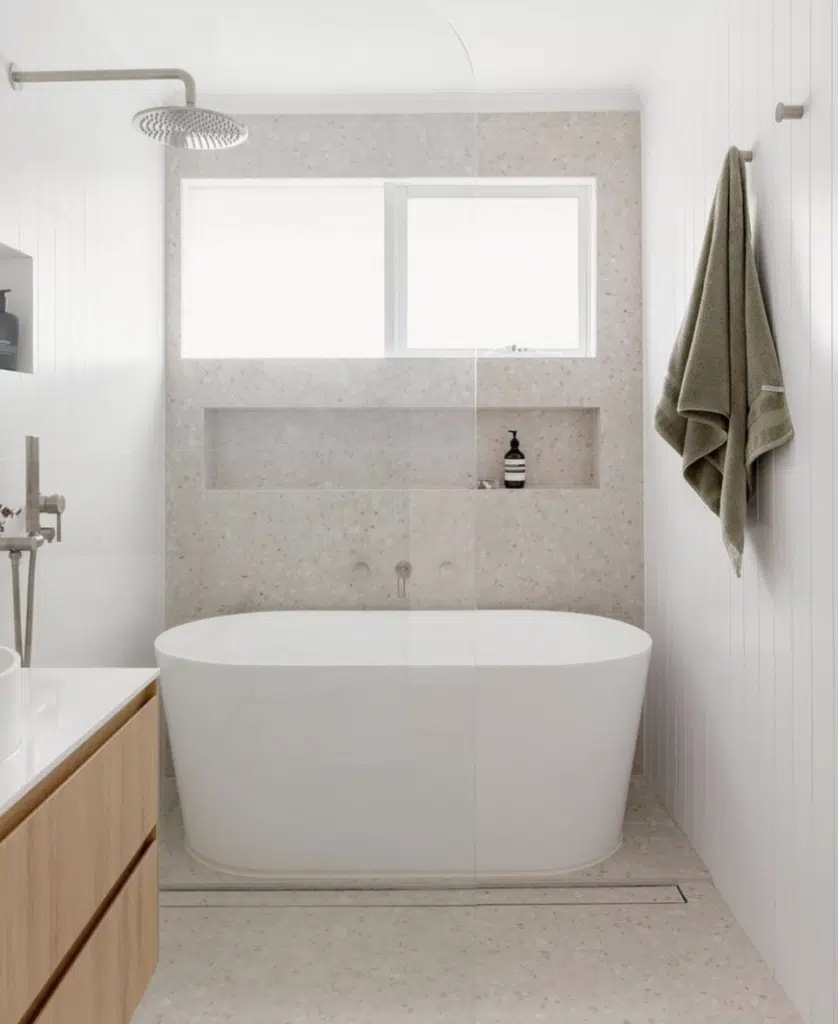 Soaking Tub Shower 