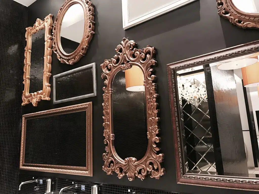 Mirror decoration