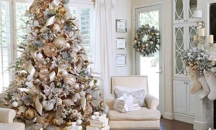 17 Christmas Living Room Ideas to Get Your Home Ready for the Holidays