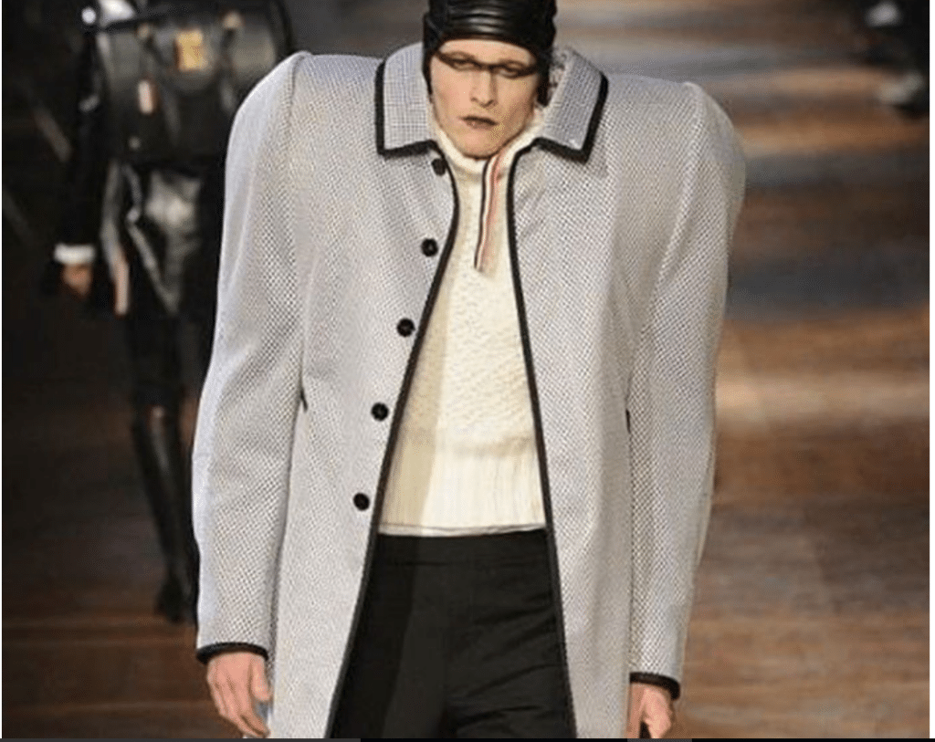27 Fashion Disasters Turned Into Hilarious Memes