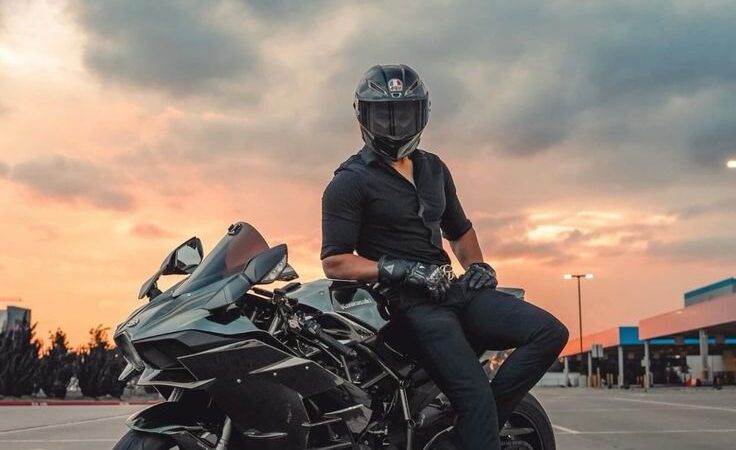 What Makes Biker Boys and Their Rides So Irresistible? What Makes Biker Boys and Their Rides So Irresistible?