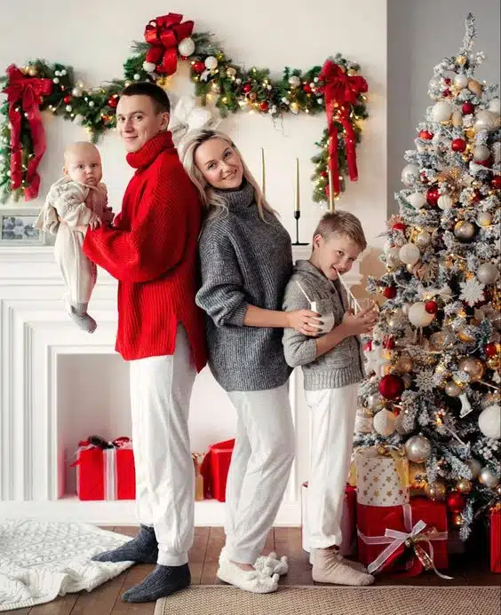 Christmas Family Photo Outfit Ideas