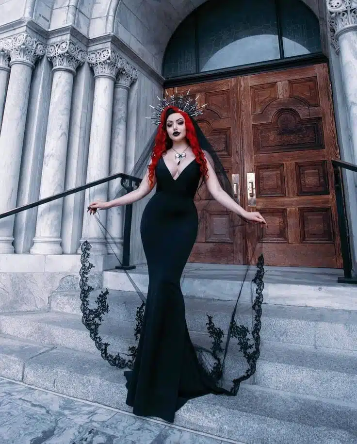 Dark Gothic Wedding Dress Inspo