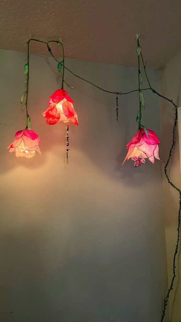 Bring Nature Indoors with These Elegant Flower Lamp Designs