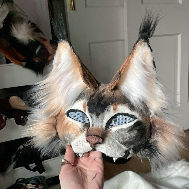 Get Ready to Meow! DIY Cat Mask Ideas for Parties and Cosplay