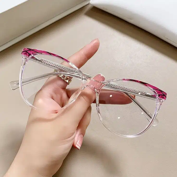 See the World in Style with These Super Cute Glasses Frames