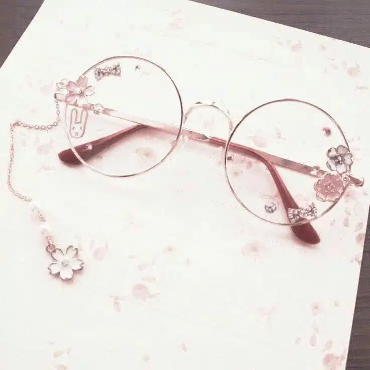 See the World in Style with These Super Cute Glasses Frames