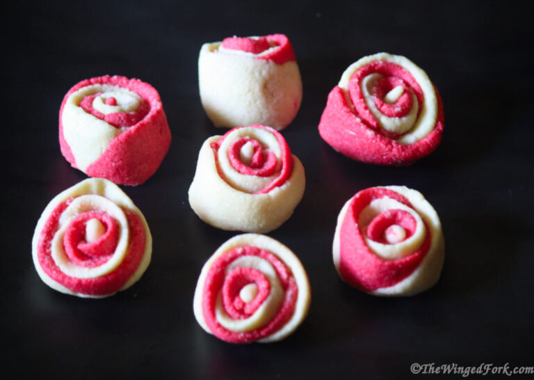 rose shaped cookies