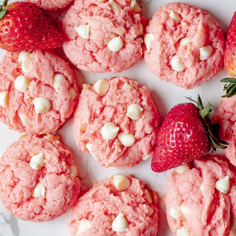 strawberry-cheesecake-cookies