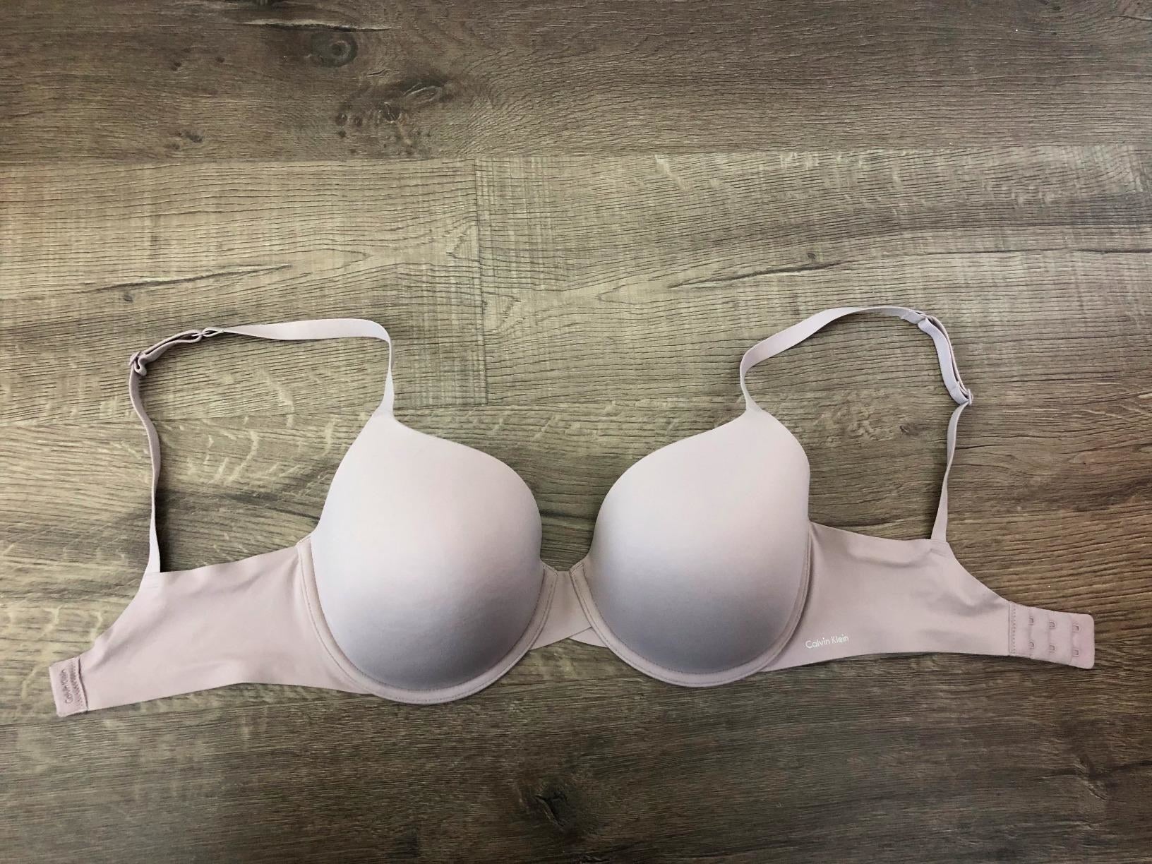 Review photo of the fresh taupe bra