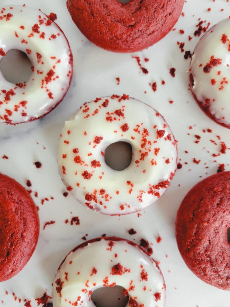 red velvet donuts