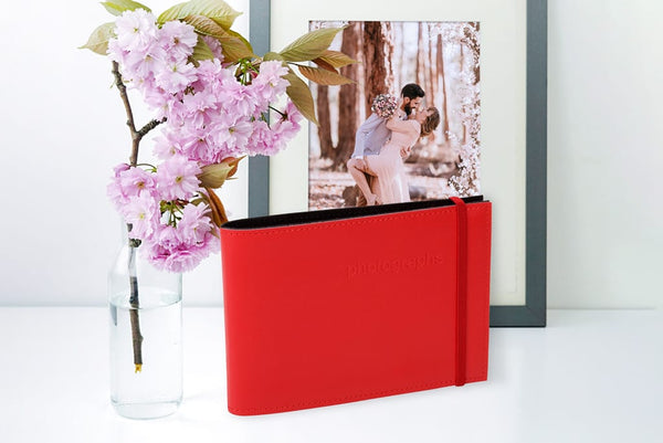 Bragbook Photo Album in Red