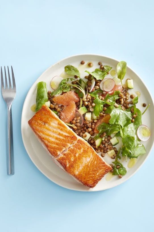 salmon with lentils and grapefruit