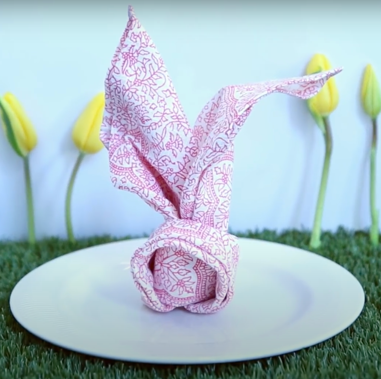 bunny napkin, pink