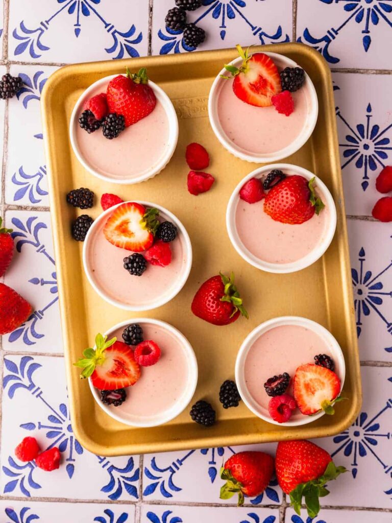 strawberry-panna-cotta