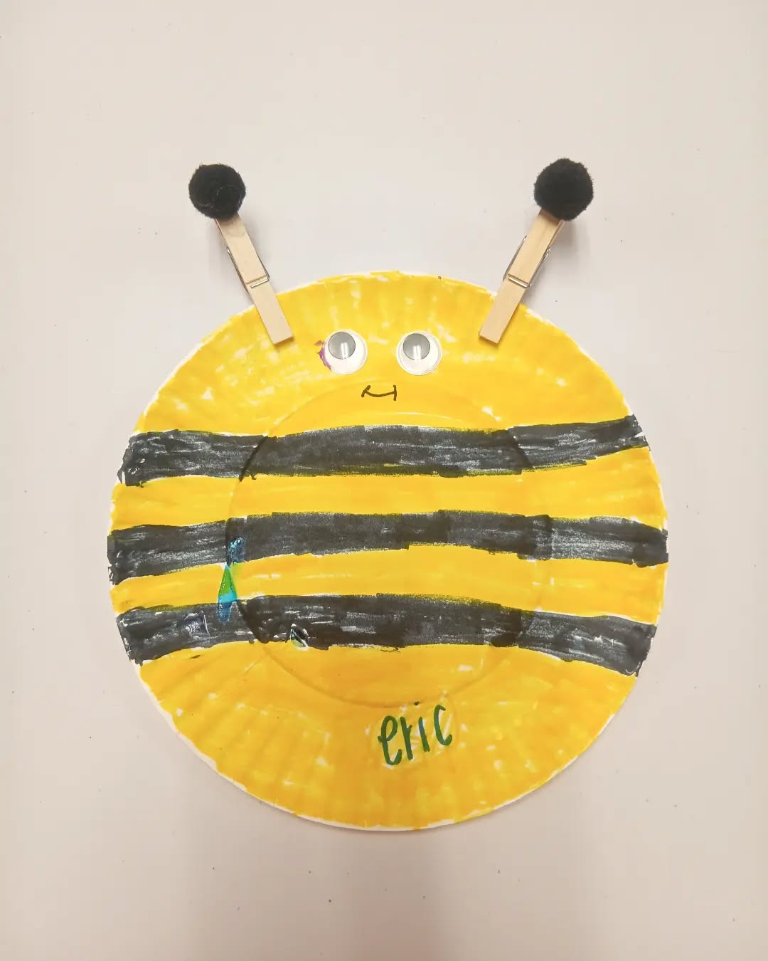 Bee Paper Plate Craft