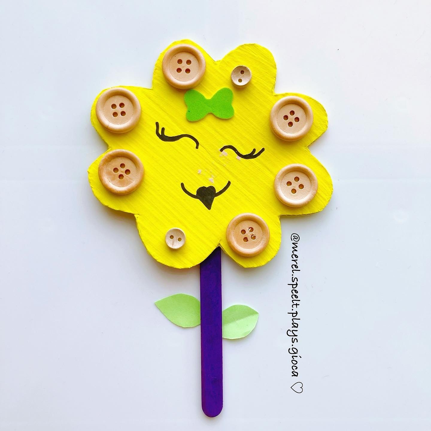 Ladylike Flower Craft With Buttons