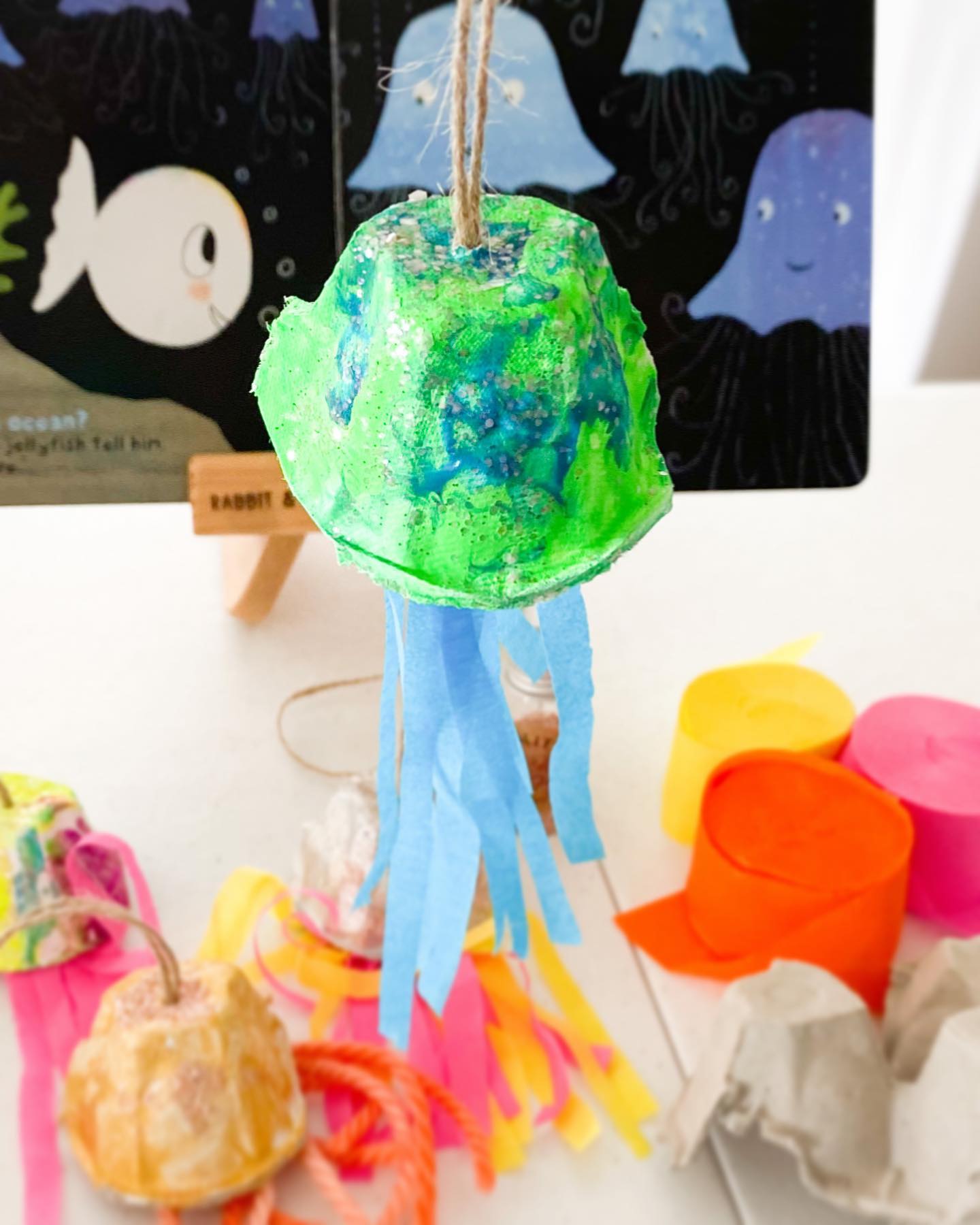 Sparkly Cardboard Jellyfish Craft